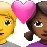 하트가 있는 커플: 사람, 여자, 피부 톤 없음, 약간 어두운 피부 톤 — Apple