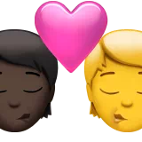 키스: 사람, 사람, 어두운 피부 톤, 피부 톤 없음 — Apple