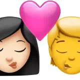 키스: 여자, 사람, 밝은 피부 톤, 피부 톤 없음 — Apple