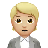 Office Worker: Medium-Light Skin Tone — Apple