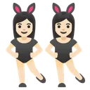 토끼 귀를 한 여자들: 밝은 피부색