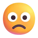 약간 찡그린 얼굴