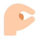 손 꼬집기: 밝은 피부 톤
