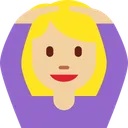 OK 제스처를 취하는 여성: 중간 정도의 밝은 피부 톤